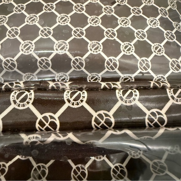 Henri Bendel Chic Vintage Brown and White Striped Cosmetic Bag - Picture 8 of 13